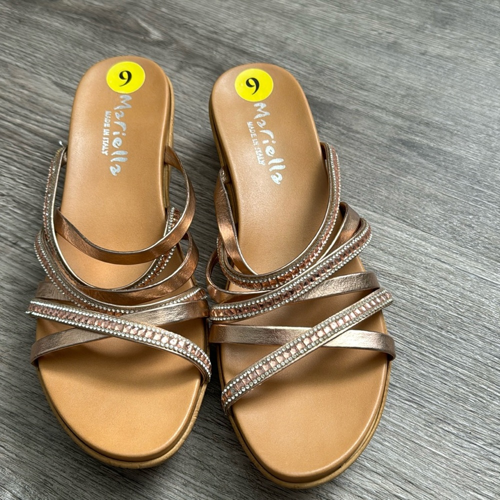 Mariella women’s 9 sandals